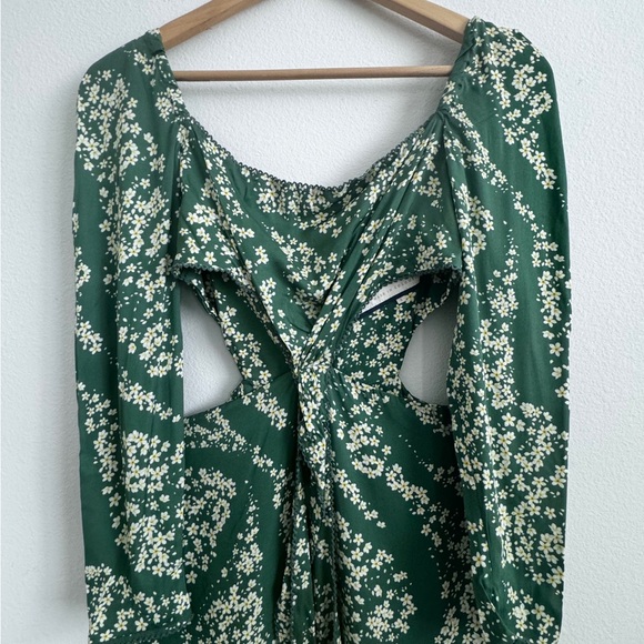 NWT Agua by Agua Bendita Cuarzo Astro Esmeralda cutout floral-print twill dress - Picture 6 of 9